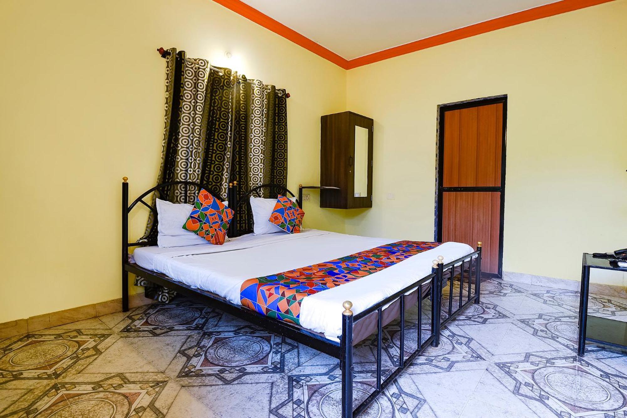 Fabhotel Joaquim Beachside Resort - Nr Tito'S Lane, Baga Beach Экстерьер фото