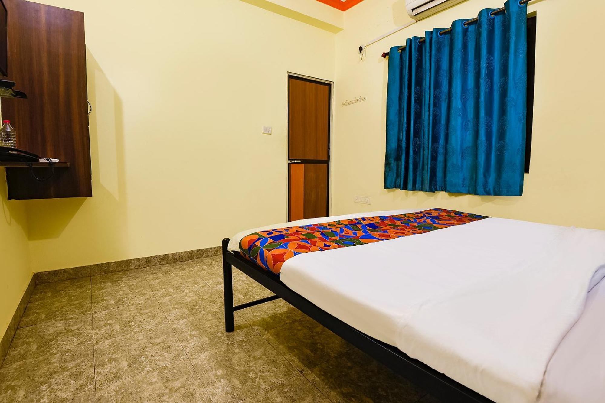 Fabhotel Joaquim Beachside Resort - Nr Tito'S Lane, Baga Beach Экстерьер фото