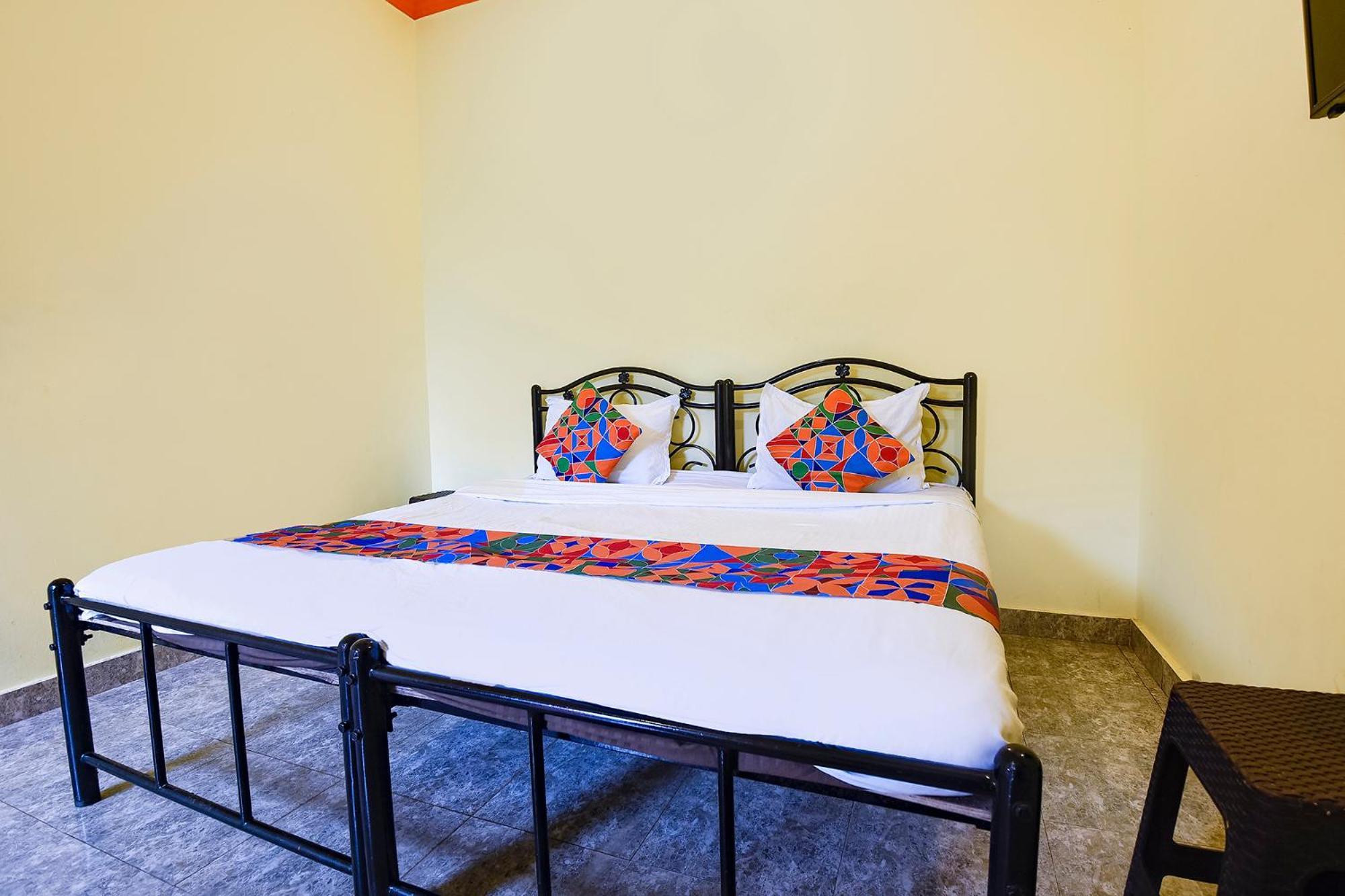 Fabhotel Joaquim Beachside Resort - Nr Tito'S Lane, Baga Beach Экстерьер фото