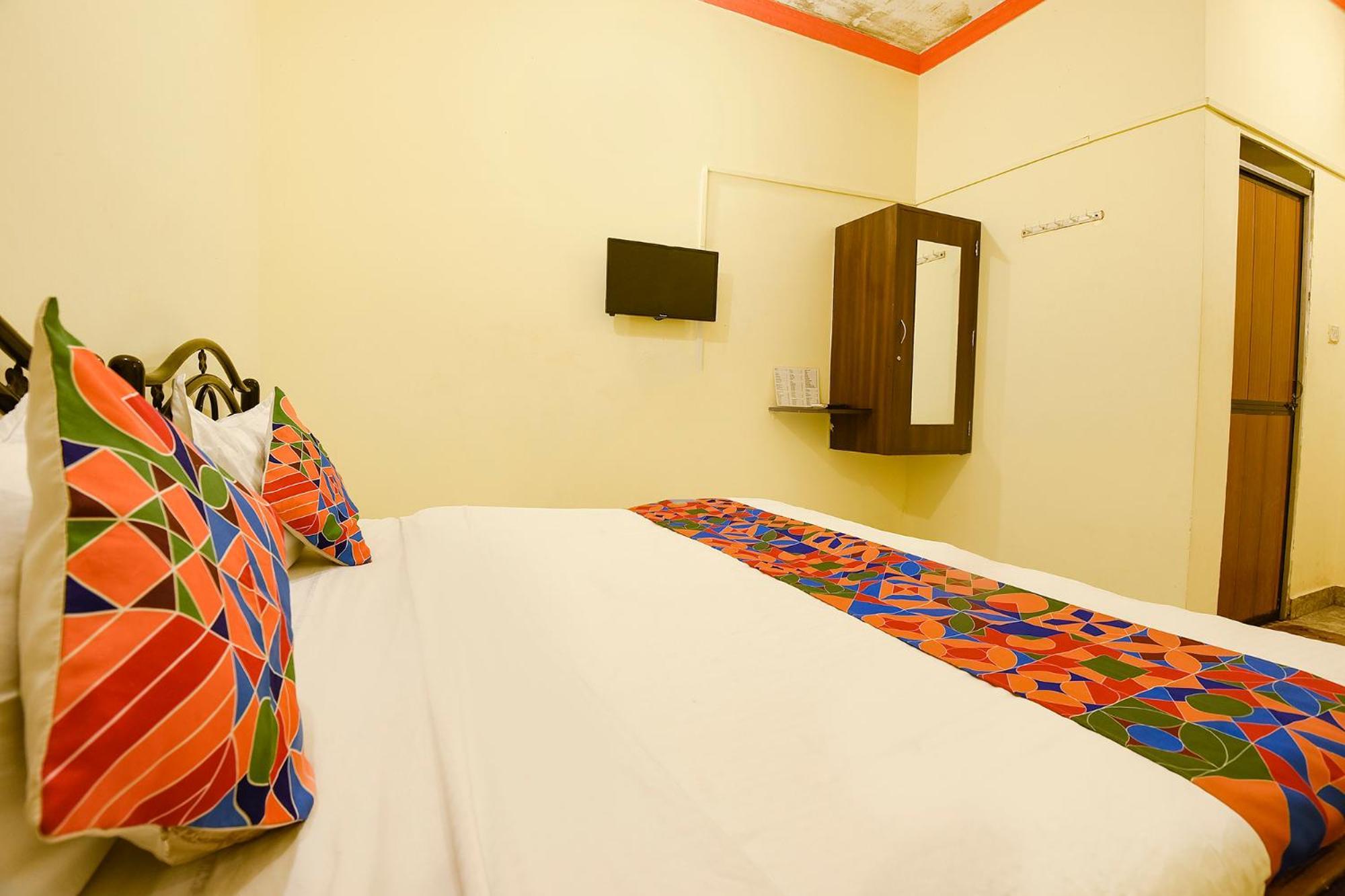 Fabhotel Joaquim Beachside Resort - Nr Tito'S Lane, Baga Beach Экстерьер фото