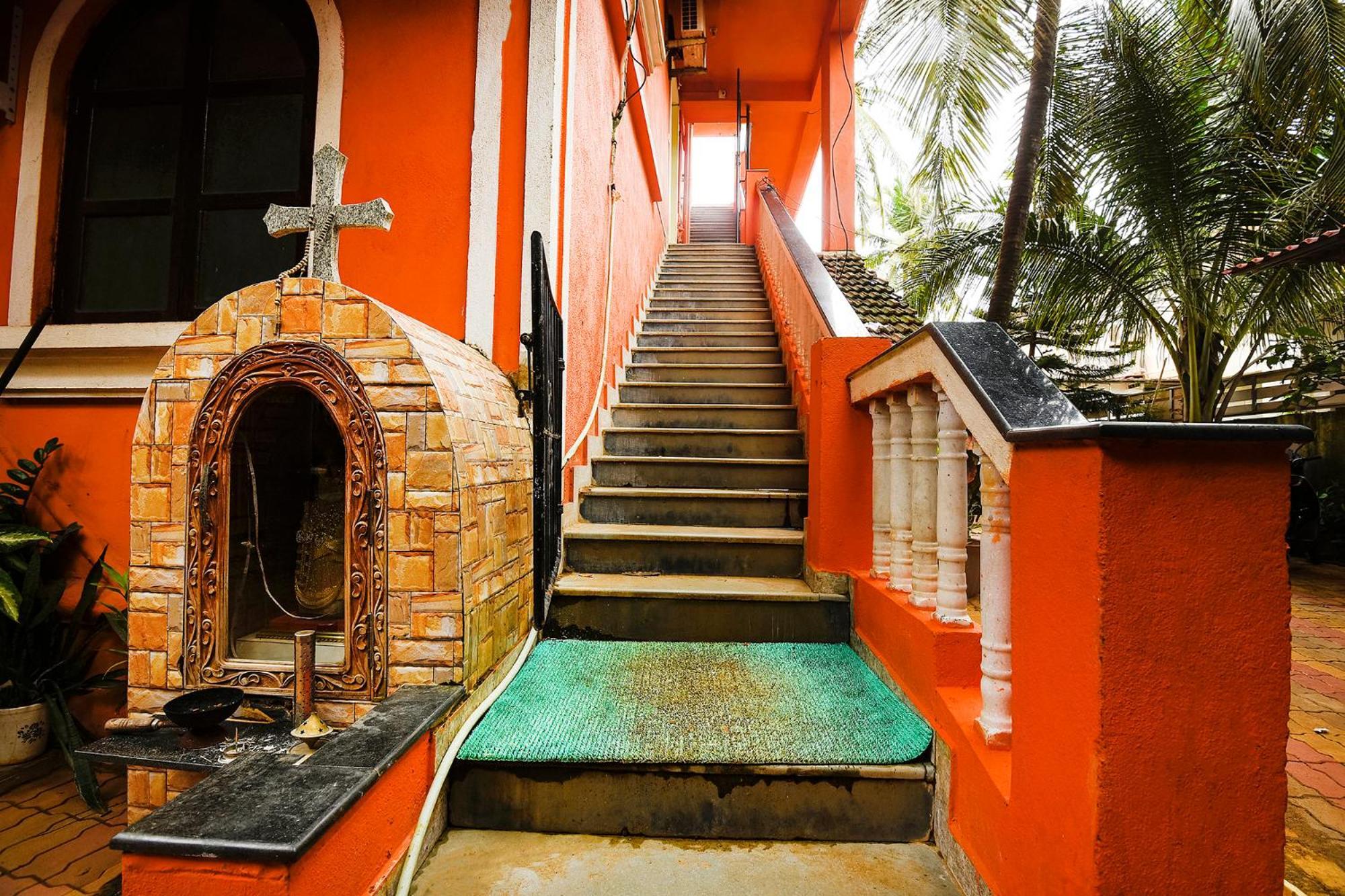 Fabhotel Joaquim Beachside Resort - Nr Tito'S Lane, Baga Beach Экстерьер фото