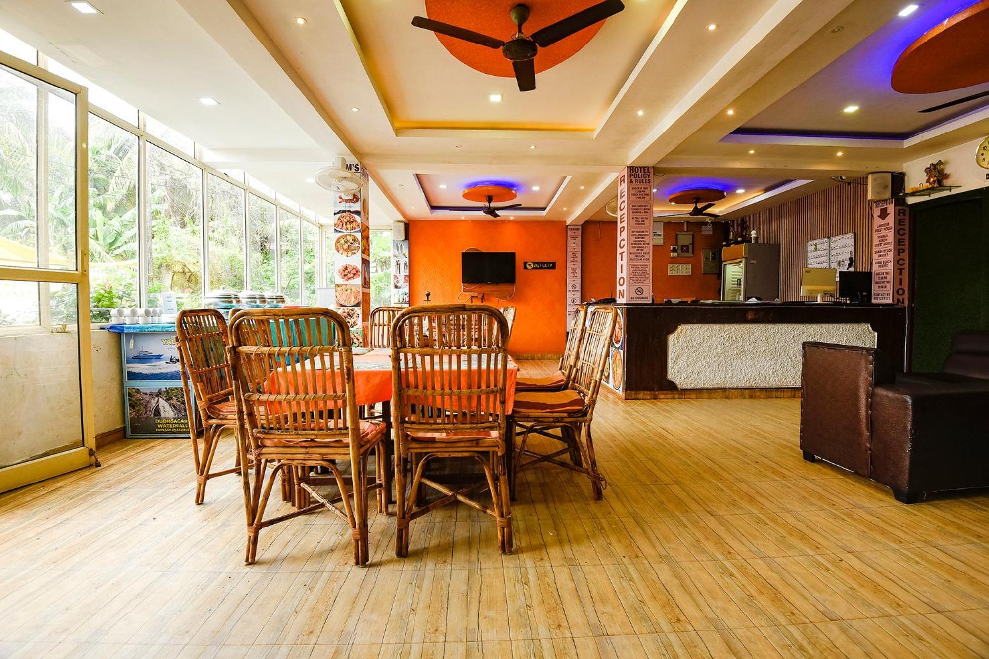 Fabhotel Joaquim Beachside Resort - Nr Tito'S Lane, Baga Beach Экстерьер фото